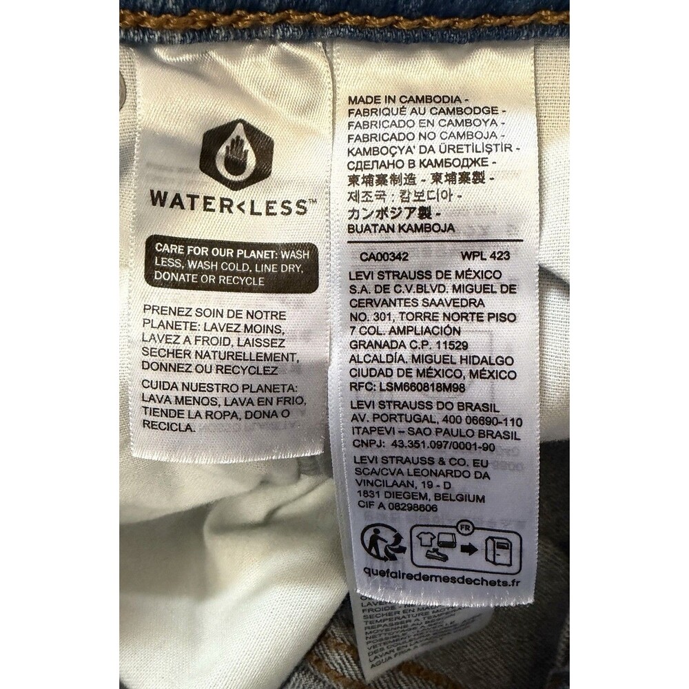 Levi’s 501 Cutoff Shorts Women’s W27 Button Fly Raw Hem Medium Wash Denim - Picture 12 of 12